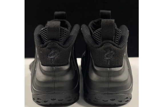 Nike 314996-001 Air Foamposite Anthracite One 1028